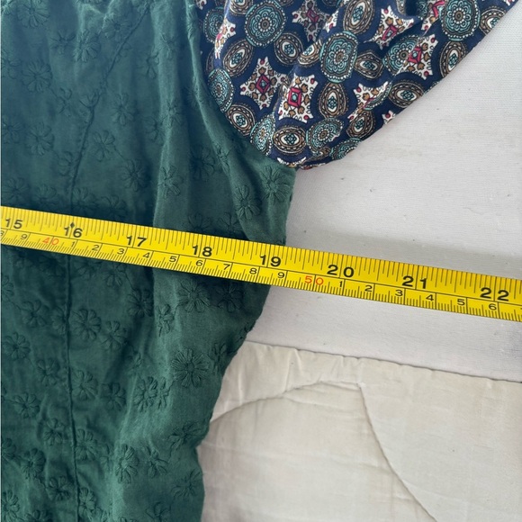 Green and Black Tiered Bustier Sundress with Cuffed Sleeves - Picture 11 of 16